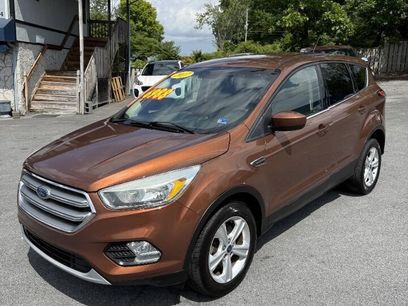 Used 2017 Ford Escape SE