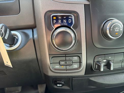 Used 2018 RAM 1500 Express w/ Express Value Package AWD/4WD image 13