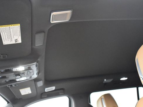 Used 2021 Cadillac Escalade Sport w/ Driver Assist Tech Package image 24