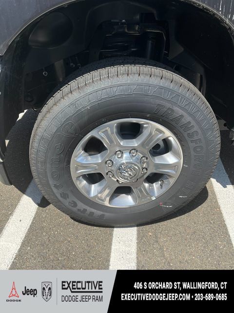 New 2026 RAM 2500 Big Horn AWD/4WD image 9