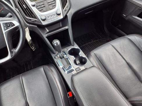 Used 2016 Chevrolet Equinox LTZ w/ Enhanced Convenience Package FWD image 12