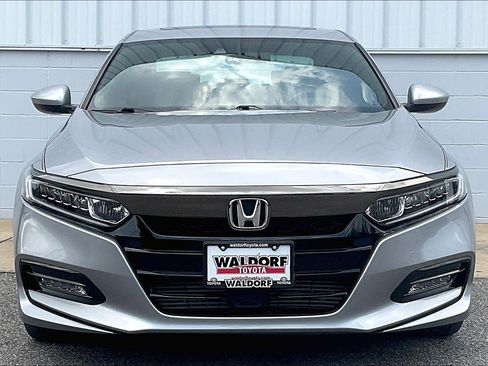 Used 2020 Honda Accord Sport image 3