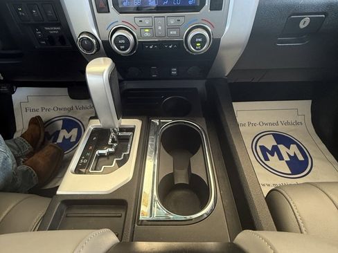 Used 2017 Toyota Tundra Limited image 38