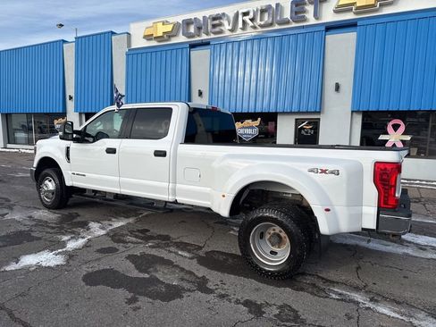 Used 2018 Ford F350 XLT image 18