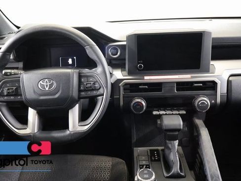 Certified 2025 Toyota 4Runner SR5 AWD/4WD image 14