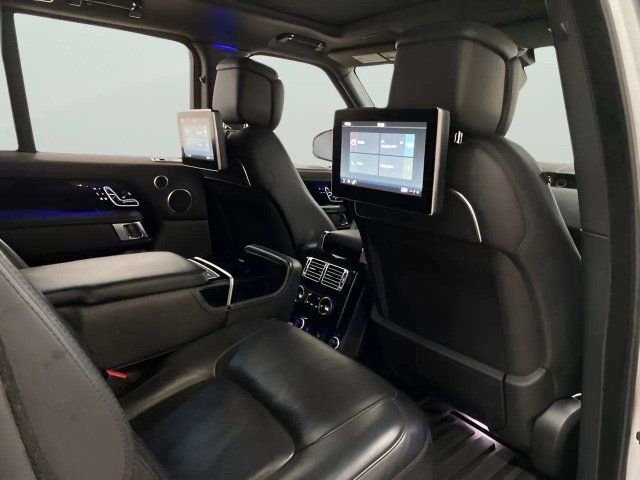 Used 2020 Land Rover Range Rover Autobiography AWD/4WD image 22