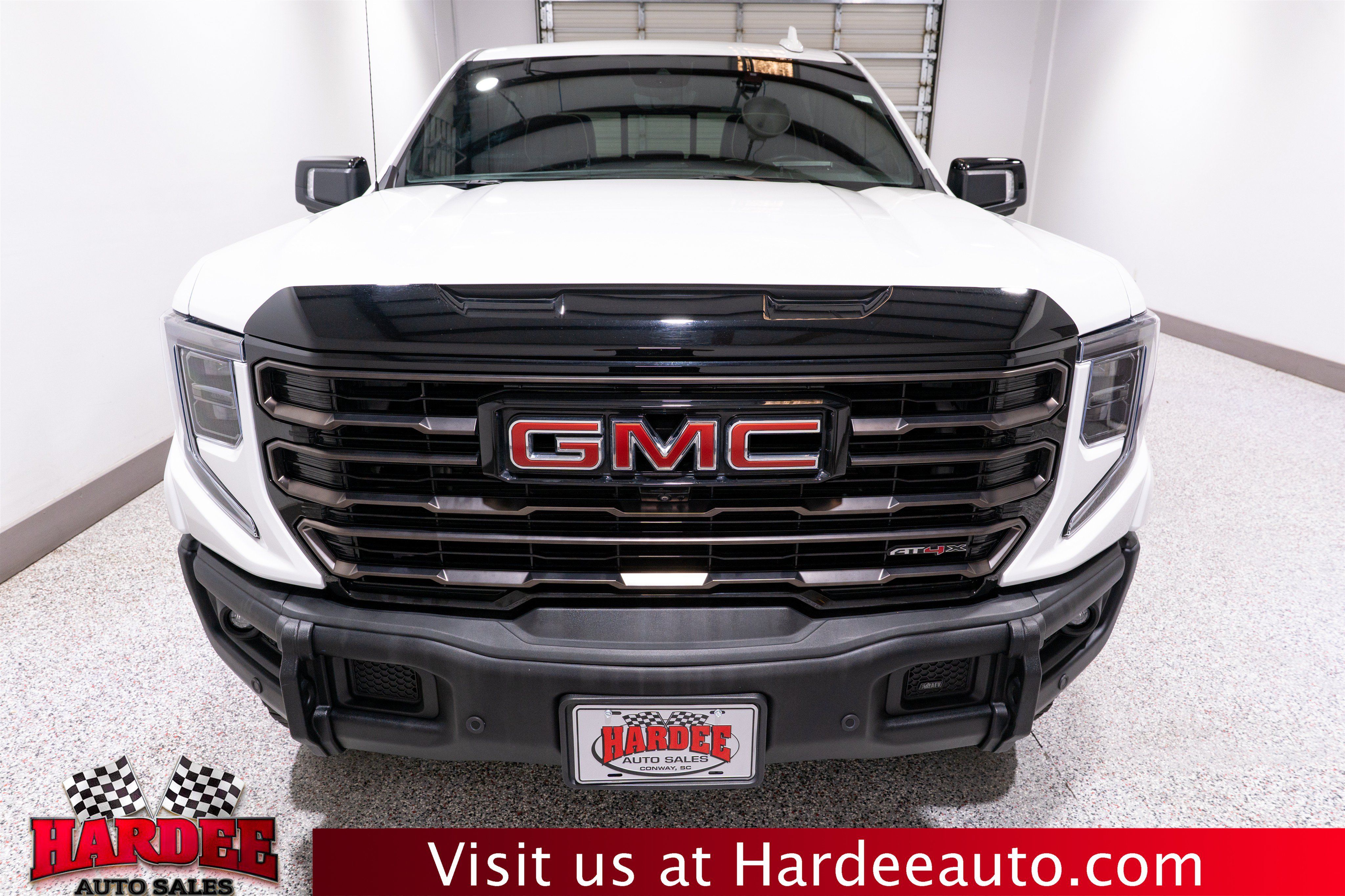 Used 2024 GMC Sierra 1500 AT4X AWD/4WD image 7