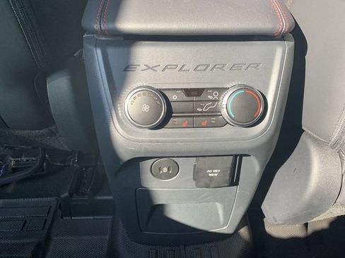 Used 2025 Ford Explorer ST w/ Sun And Sound Package AWD/4WD image 33