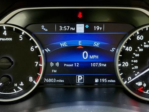 Used 2019 Nissan Murano Platinum image 12