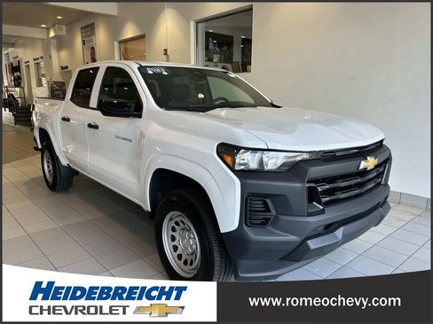 Used 2023 Chevrolet Colorado W/T w/ Safety Package RWD image 1