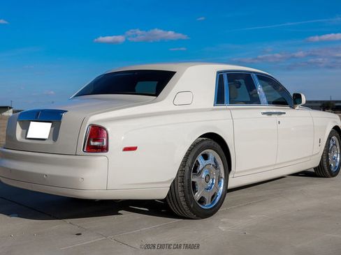Used 2012 Rolls-Royce Phantom Sedan image 8