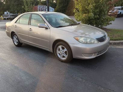 Used 2005 Toyota Camry LE
