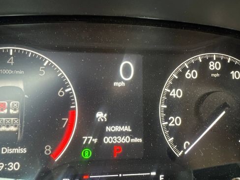 Used 2025 Honda Civic Sport image 10