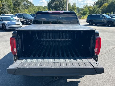 Used 2024 GMC Sierra 1500 SLT AWD/4WD image 6