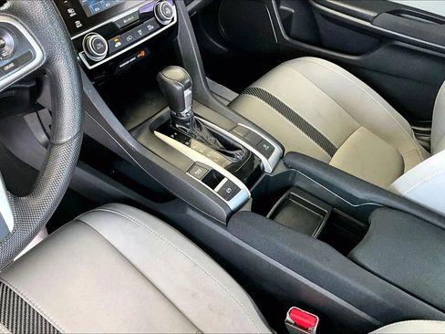 Used 2017 Honda Civic EX image 15