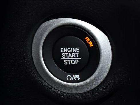 New 2026 Chrysler Pacifica Select AWD/4WD image 20