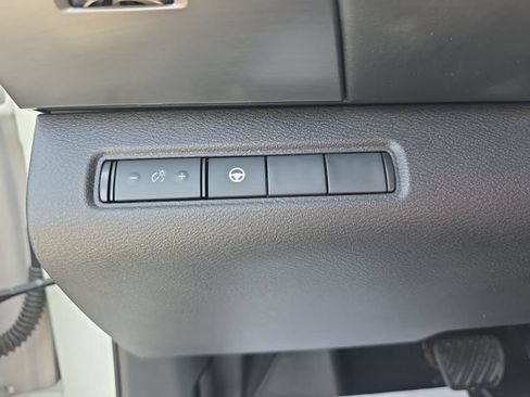 Used 2023 Nissan Pathfinder Rock Creek AWD/4WD image 26