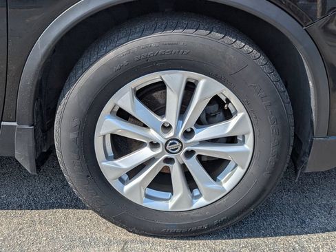 Used 2018 Nissan Rogue S w/ S Value Package FWD image 20