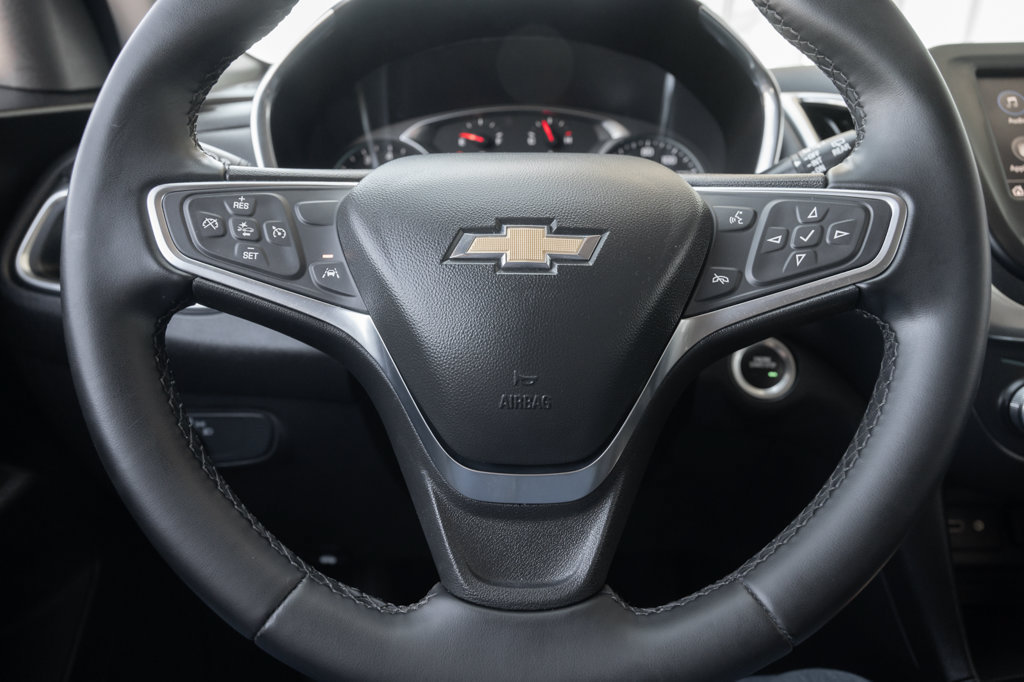 Used 2024 Chevrolet Equinox LT FWD image 22