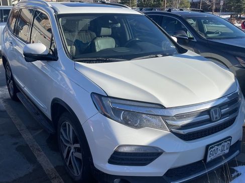Used 2016 Honda Pilot Touring image 2