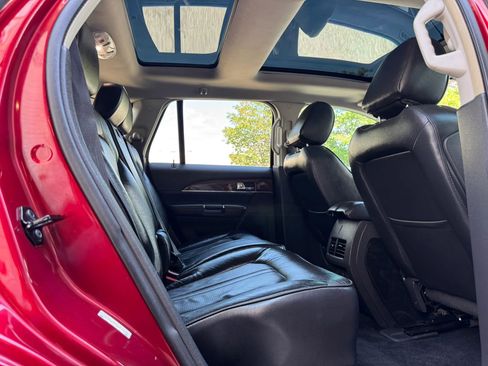 Used 2013 Lincoln MKX AWD image 29