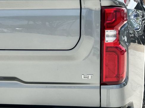 Used 2025 Chevrolet Silverado 1500 LT Trail Boss w/ Convenience Package II AWD/4WD image 8