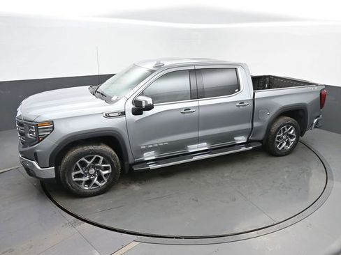 New 2026 GMC Sierra 1500 SLT w/ SLT Premium Plus Package image 39