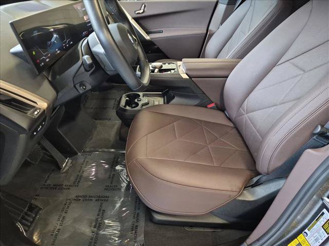Certified 2024 BMW iX xDrive50 w/ Sport Package AWD/4WD image 16