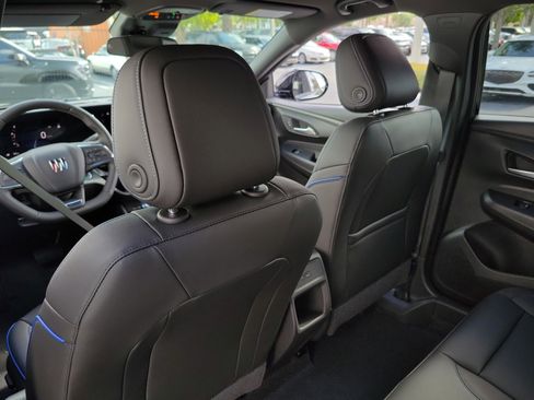 New 2026 Buick Envista Sport Touring image 13