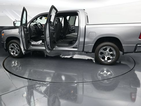 Used 2022 RAM 1500 Big Horn AWD/4WD image 42