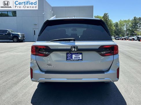 Certified 2025 Honda Odyssey EX-L image 28