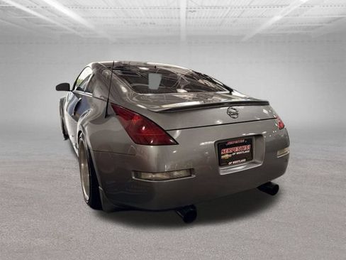 Used 2004 Nissan 350Z Touring w/ Aerodynamics Pkg RWD image 6