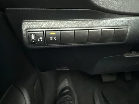 Used 2024 Toyota Corolla LE FWD image 22