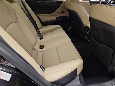 Used 2019 Lexus ES 350 image 18