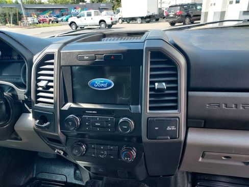 Used 2020 Ford F350 XL w/ Power Equipment Group RWD image 15