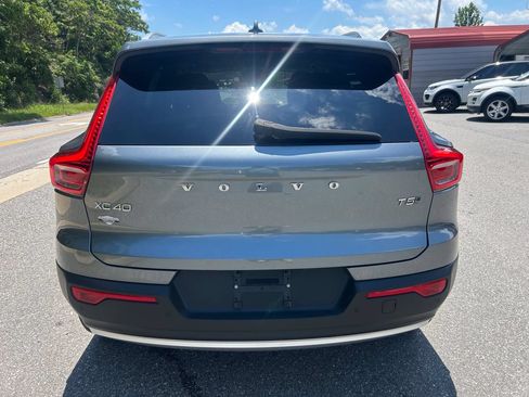 Used 2019 Volvo XC40 T5 Momentum AWD/4WD image 5