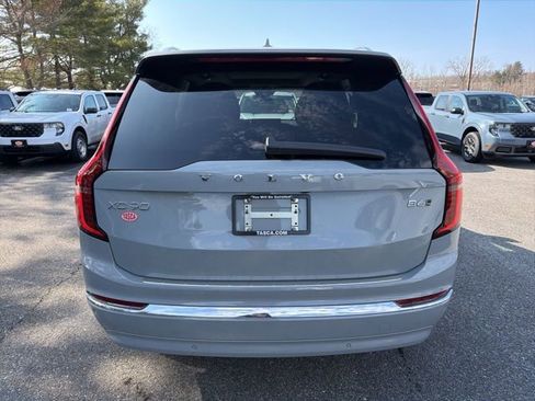 New 2026 Volvo XC90 B6 Plus w/ Protection Package Premier image 6