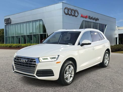 Used 2018 Audi Q5 2.0T Premium Plus w/ Premium Plus Package image 1