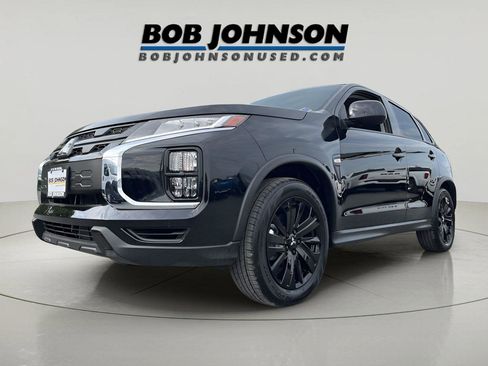 Used 2025 Mitsubishi Outlander Sport LE image 3