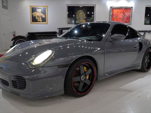 Used 2002 Porsche 911 Turbo image 13