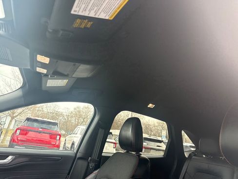 Used 2025 Ford Escape ST-Line Select w/ Tech Pack #1 image 25