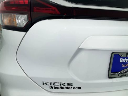 Used 2025 Nissan Kicks Play S FWD image 11