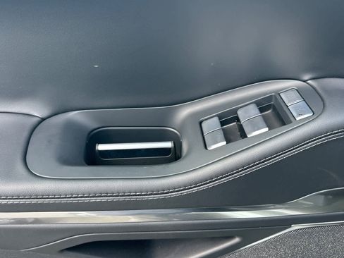 New 2026 Lincoln Navigator L Reserve AWD/4WD image 13