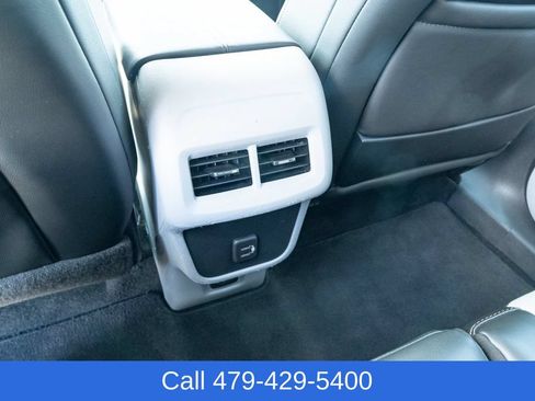 Used 2019 GMC Terrain SLT w/ Infotainment Package II AWD/4WD image 34