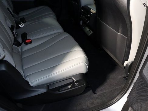 Certified 2026 Acura MDX w/ Technology Package image 34