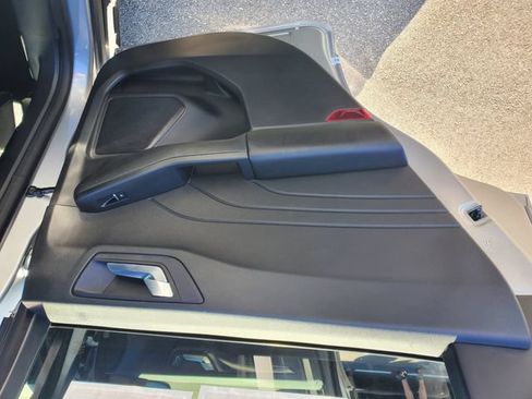 Used 2023 Ford Escape ST-Line AWD/4WD image 19
