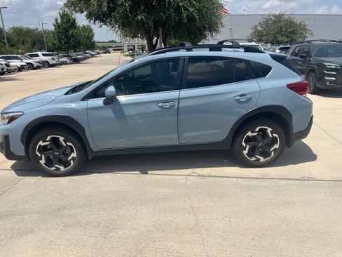 Used 2022 Subaru Crosstrek 2.5i Limited w/ Moonroof Package 2 AWD/4WD image 6
