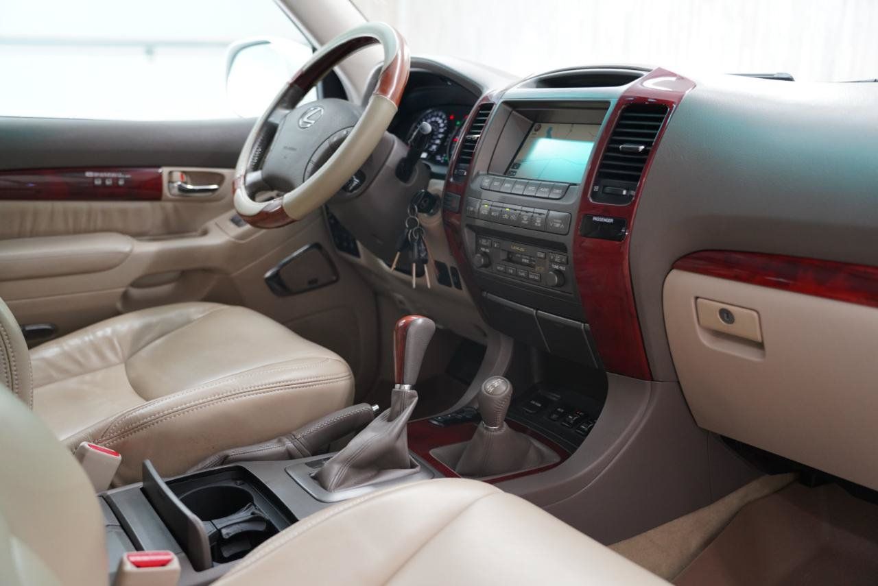 Used 2009 Lexus GX 470 AWD/4WD image 17
