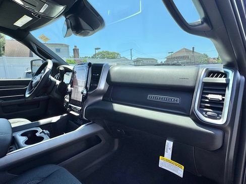 New 2026 RAM 2500 Big Horn AWD/4WD image 19