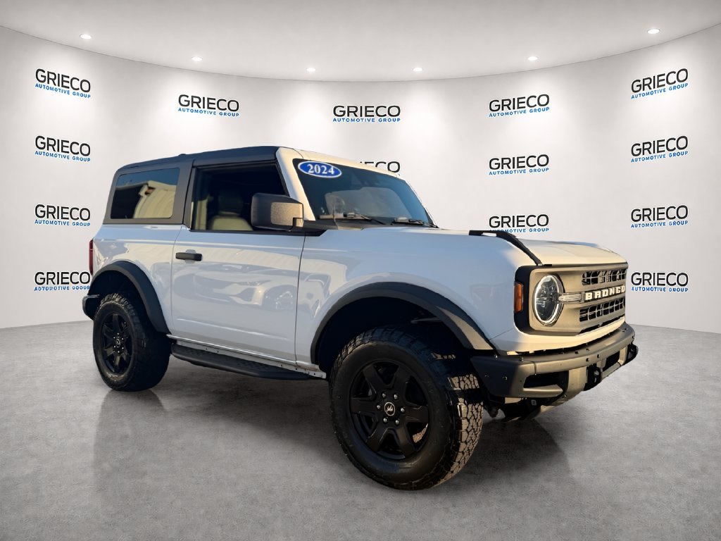Used 2024 Ford Bronco Black Diamond AWD/4WD image 1